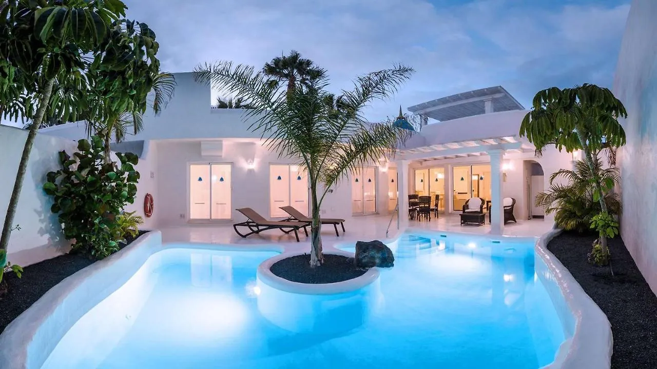 Royal Villa Alegria La Oliva